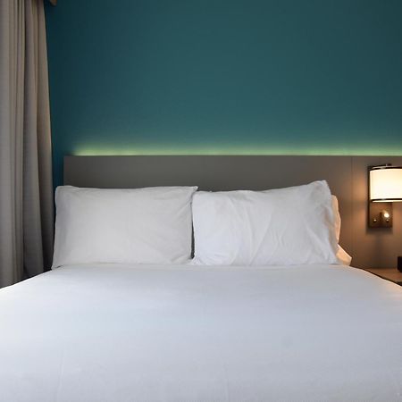Comfort Inn & Suites Nw Milwaukee Germantown Eksteriør bilde