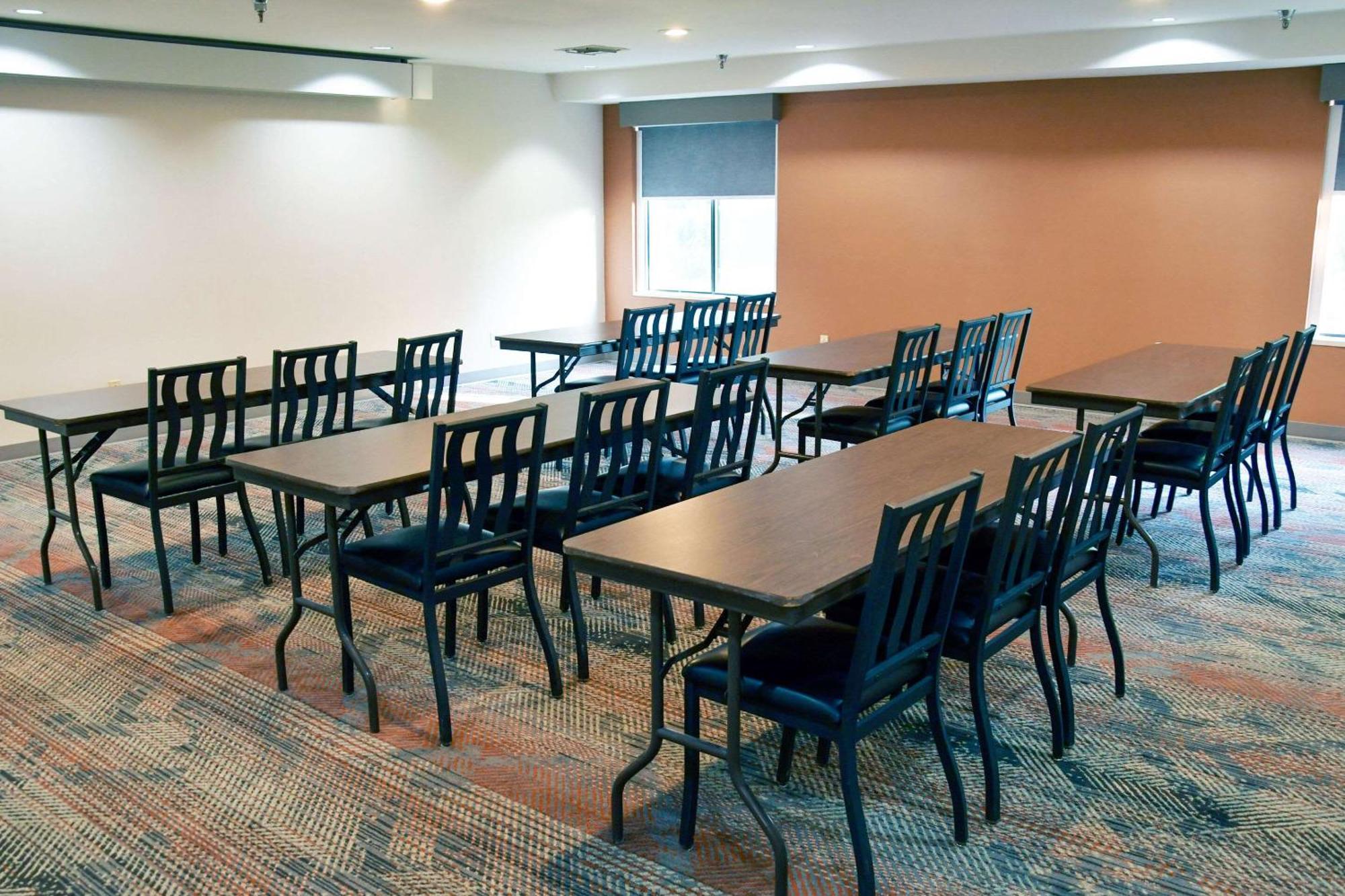 Comfort Inn & Suites Nw Milwaukee Germantown Eksteriør bilde